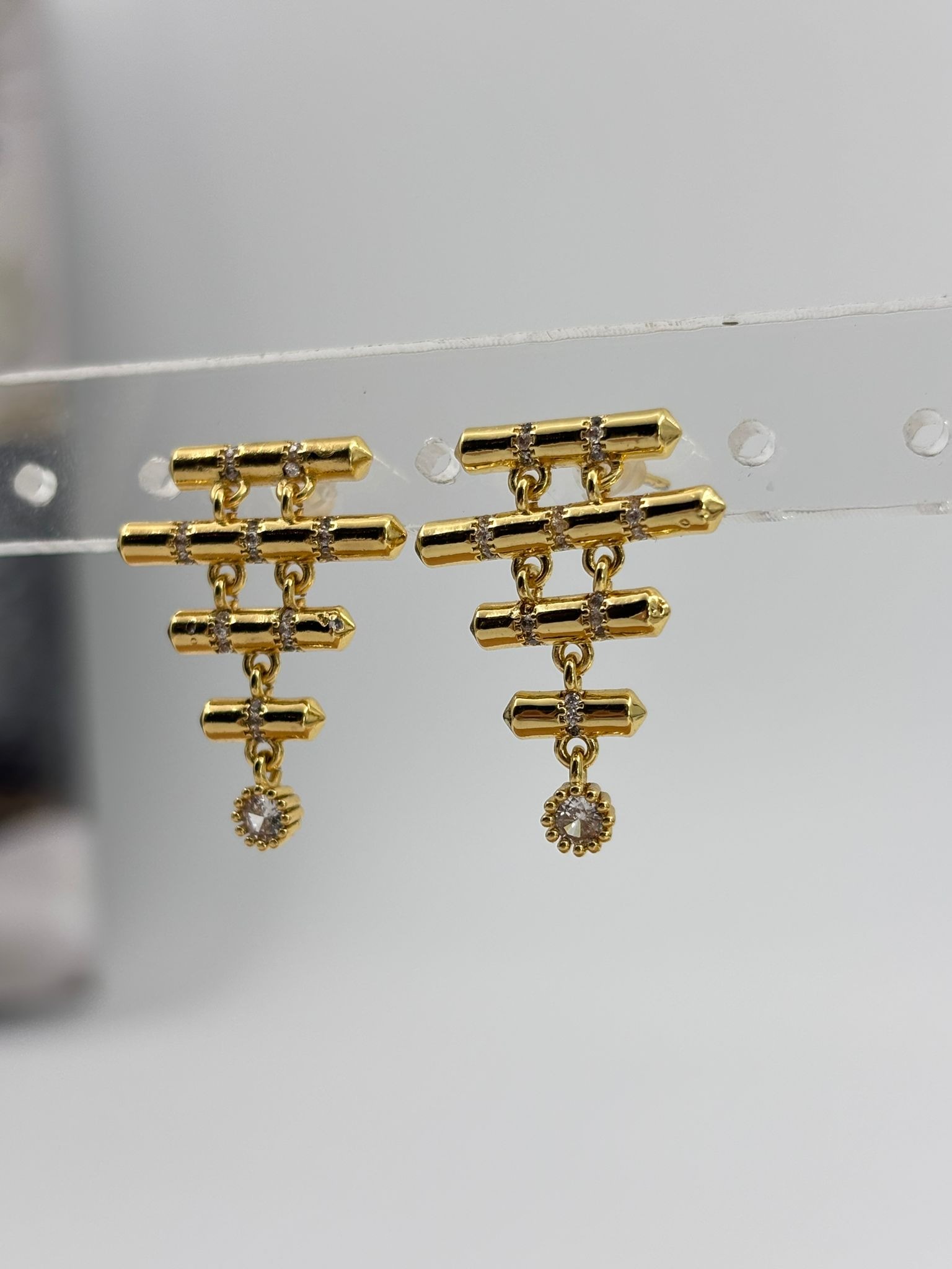 Geometrik Küpe | Zincirli Gold Taş Detay